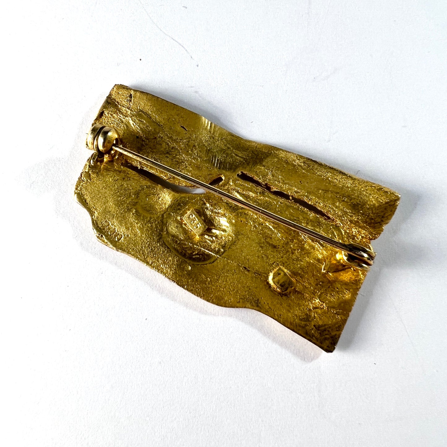 Italy or Greece. Vintage Gilt Solid 935 Silver Brooch.