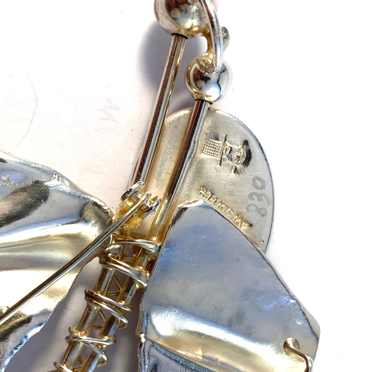 Avi Soffer, Israel Vintage Modernist Solid Silver Onyx Large Brooch Pendant. Signed