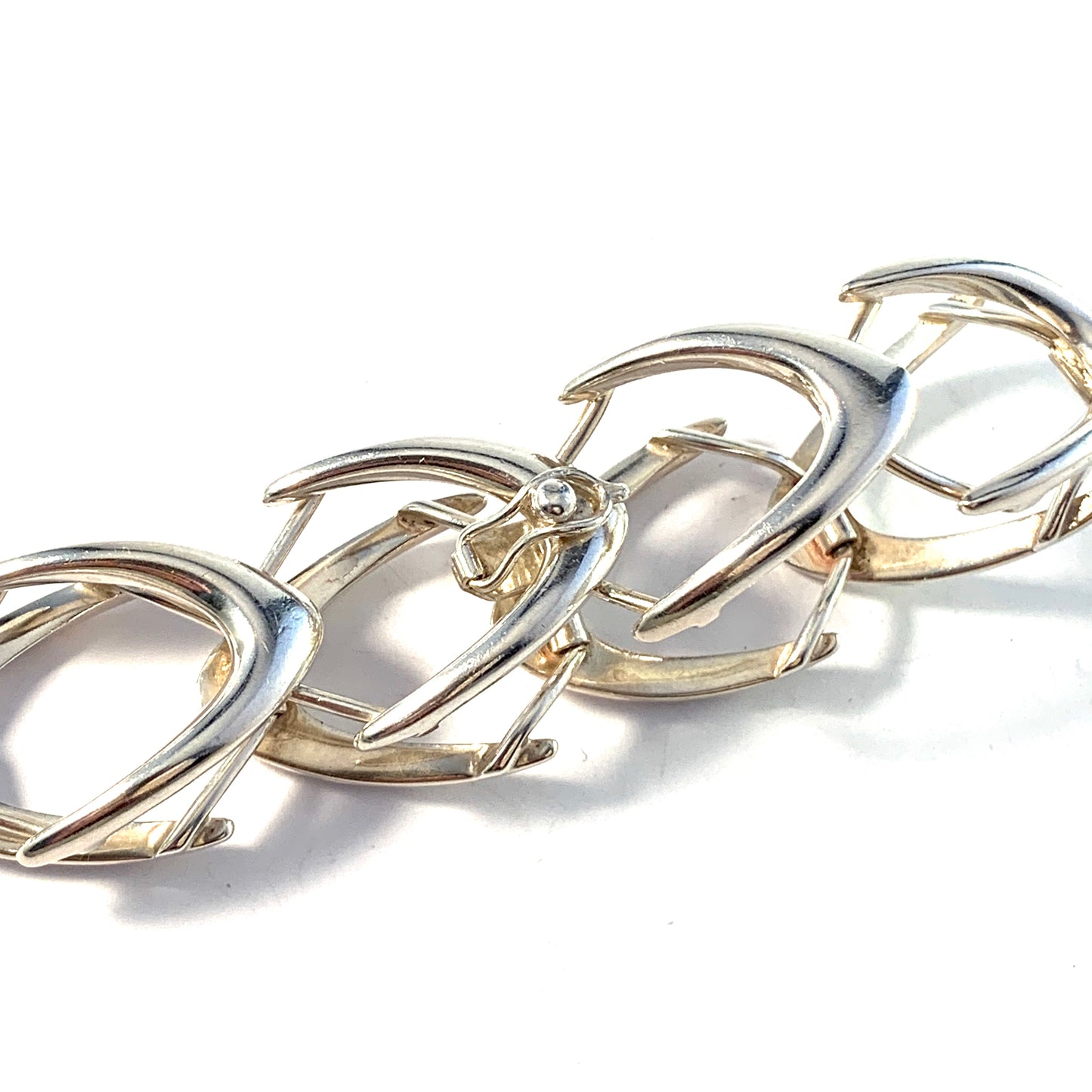 Arne Johansen, Denmark 1960-70s. Sterling Silver Boomerang Bracelet.