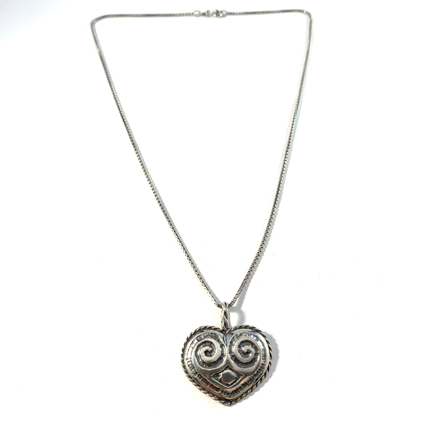 Victor Janson, Sweden. Vintage Solid Silver Heart Pendant Necklace.