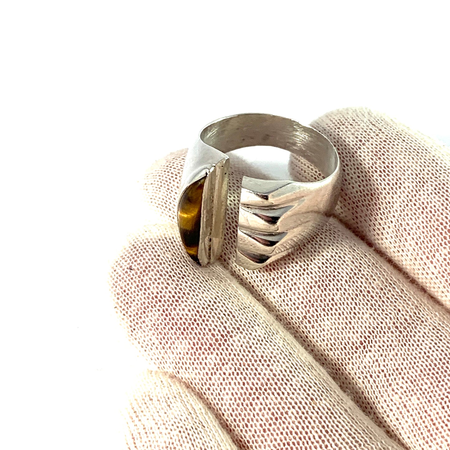 Taxco, Mexico 1950s. Chunky Mid Century Modern Sterling Silver Tiger Eye Men's Ring. Maker's Mark