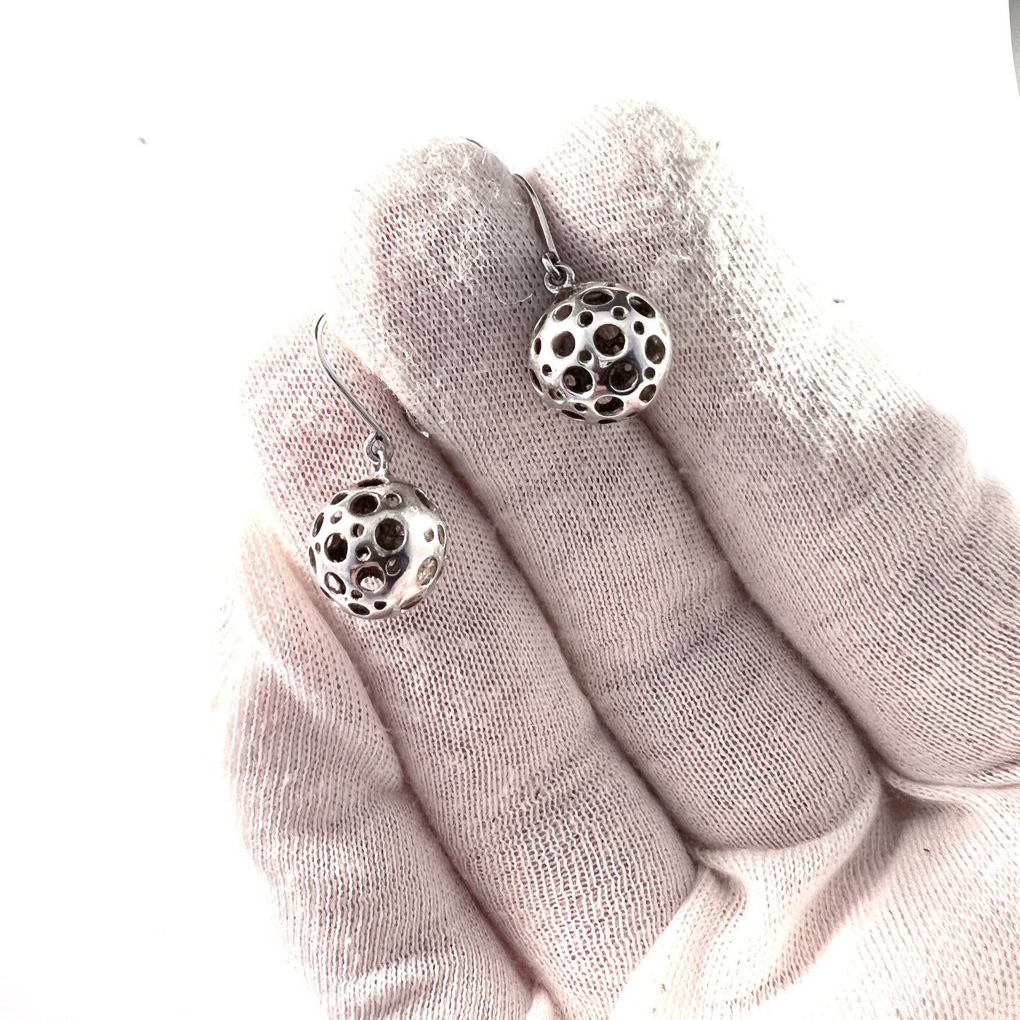 Liisa Vitali for Kultakeskus, Finland Vintage Sterling Silver Earrings.