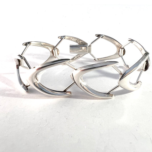 Arne Johansen, Denmark 1960s. Vintage Sterling Silver Iconic Boomerang Bracelet.