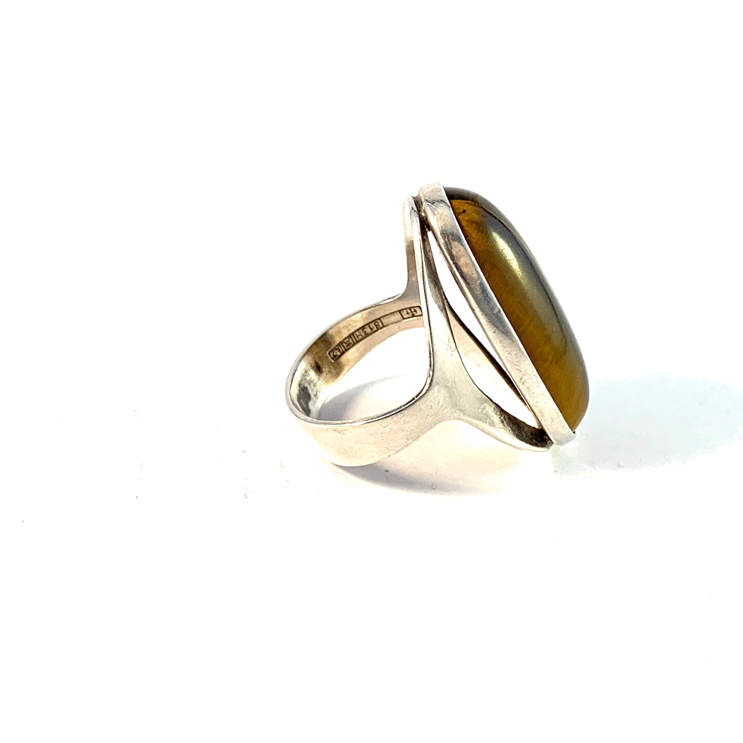 Turun Hopea Finland 1967. Modernist Solid Silver Tiger Eye Ring.