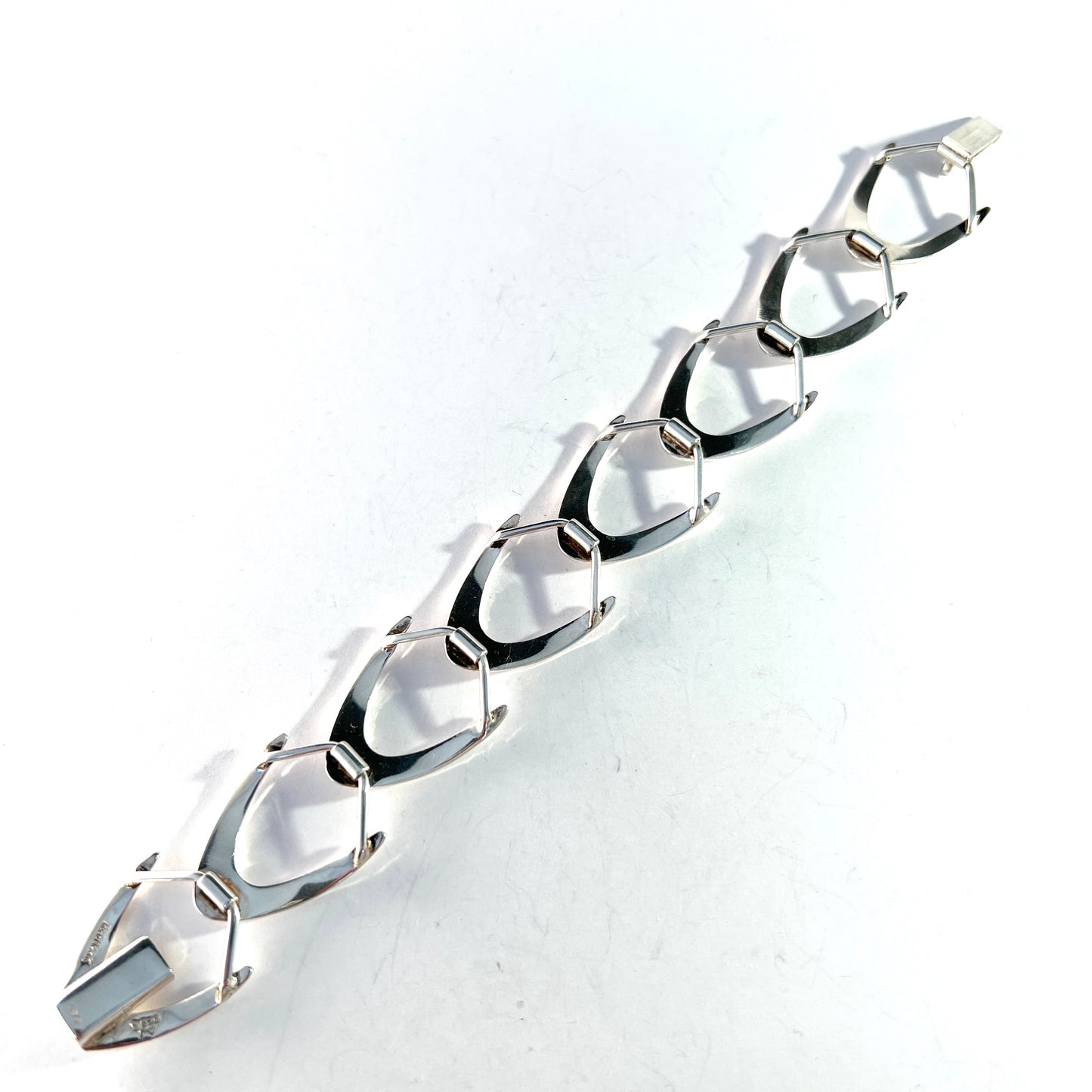 Arne Johansen, Denmark 1960s. Vintage Sterling Silver Iconic Boomerang Bracelet.