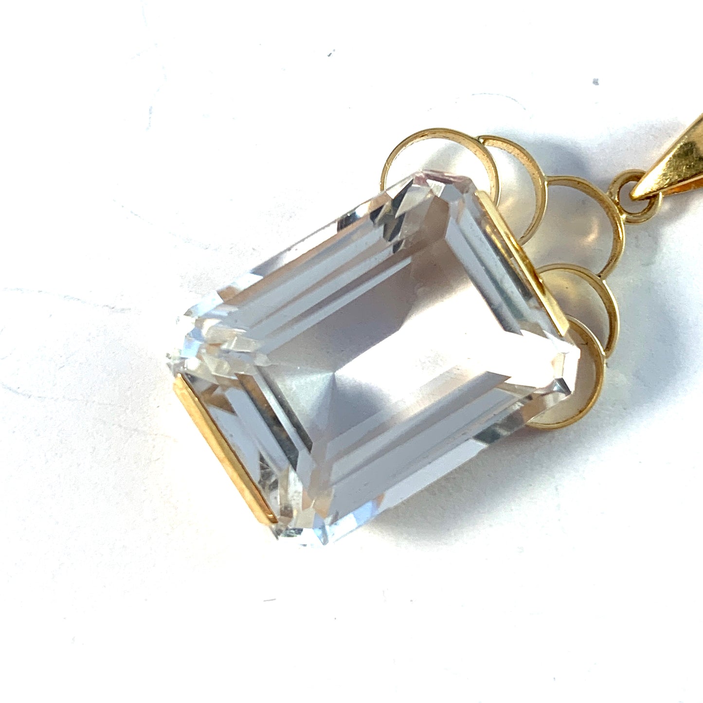 D Ekström, Sweden 1959. Mid Century 18k Gold Rock Crystal Pendant.