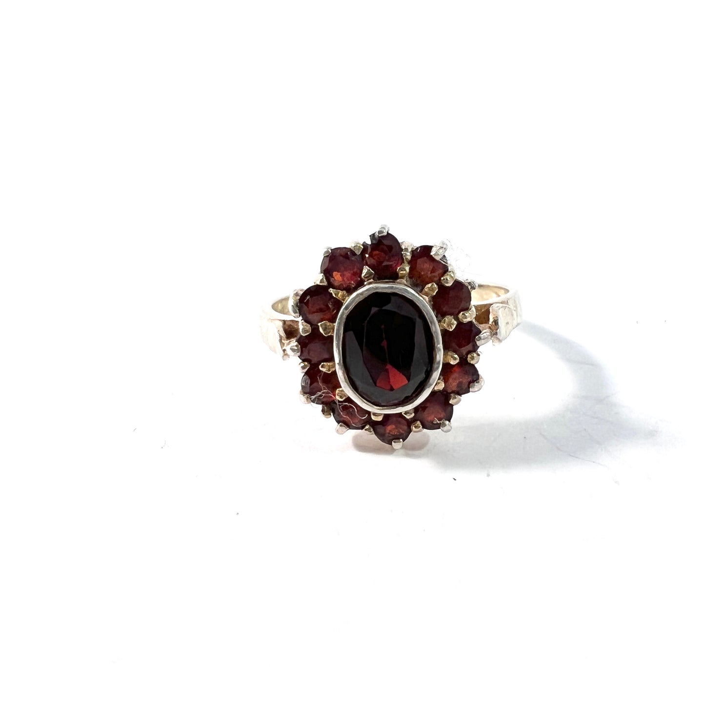 Vintage Mid Century Sterling Silver Bohemian Garnet Ring.