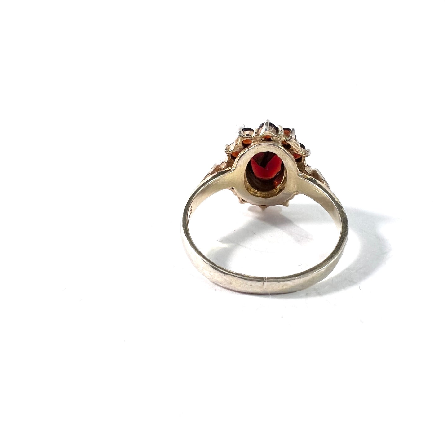 Vintage Mid Century Sterling Silver Bohemian Garnet Ring.