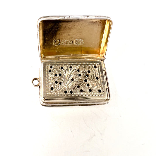 Nathaniel Mills, Birmingham 1839. Antique Sterling Silver Vinaigrette Locket Pendant.