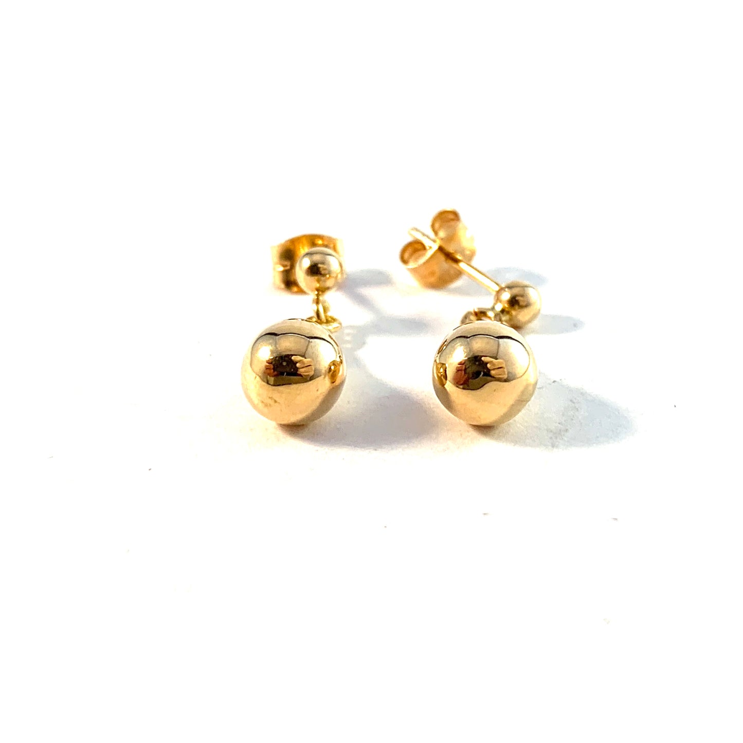 Vintage 18k Gold Drop Earrings.