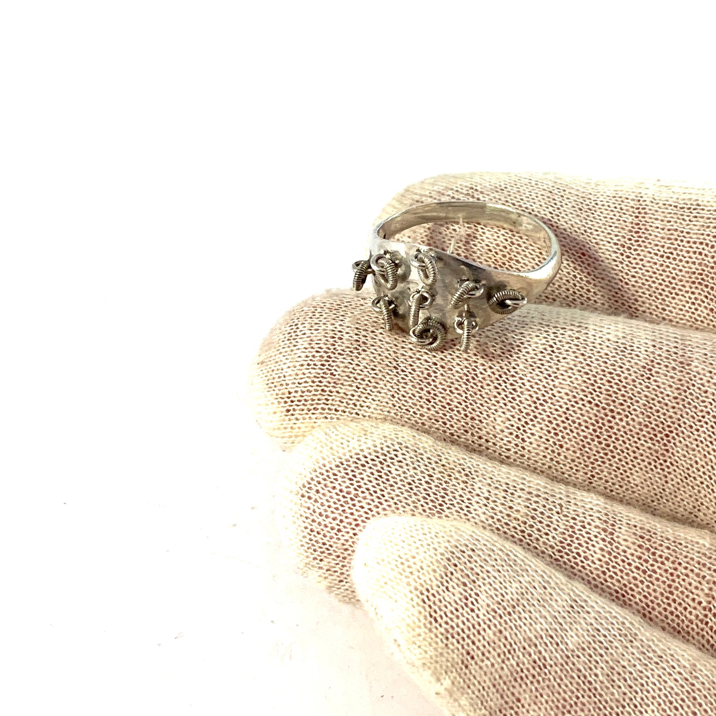 Anton Sandberg, Sweden 1917. Antique Silver Traditional Laplander Ring.