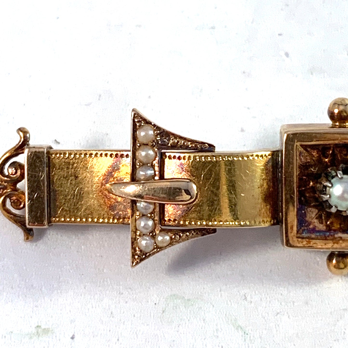 G Dahlgren, Sweden 1884 Antique Victorian 18k Gold Belt Buckle Brooch.