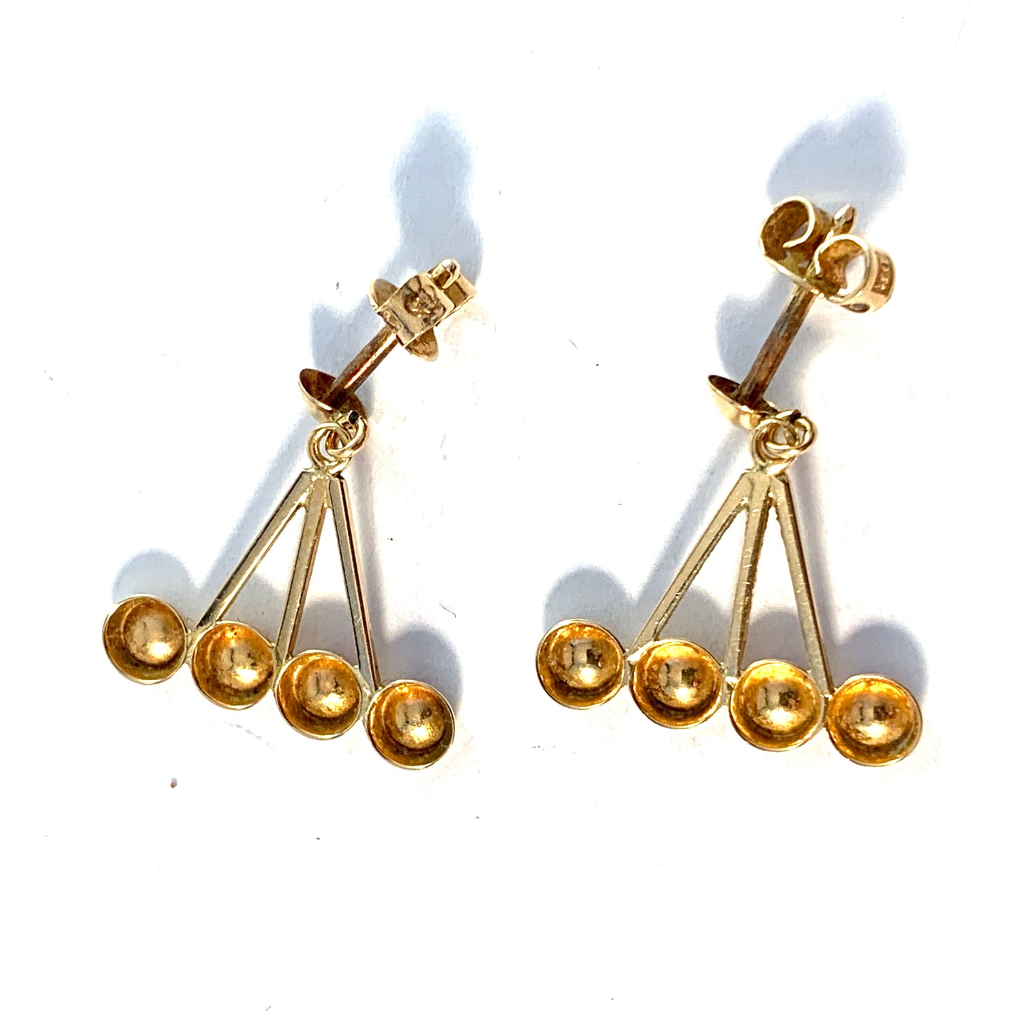 Ekström, Sweden 1970s. Vintage 18k Gold Earrings.