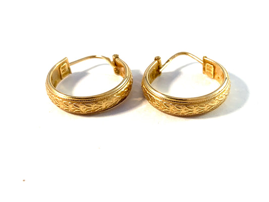 UNO A ERRE, Arezzo, Italy 1944-68 Mid Century 18k Gold Earrings.