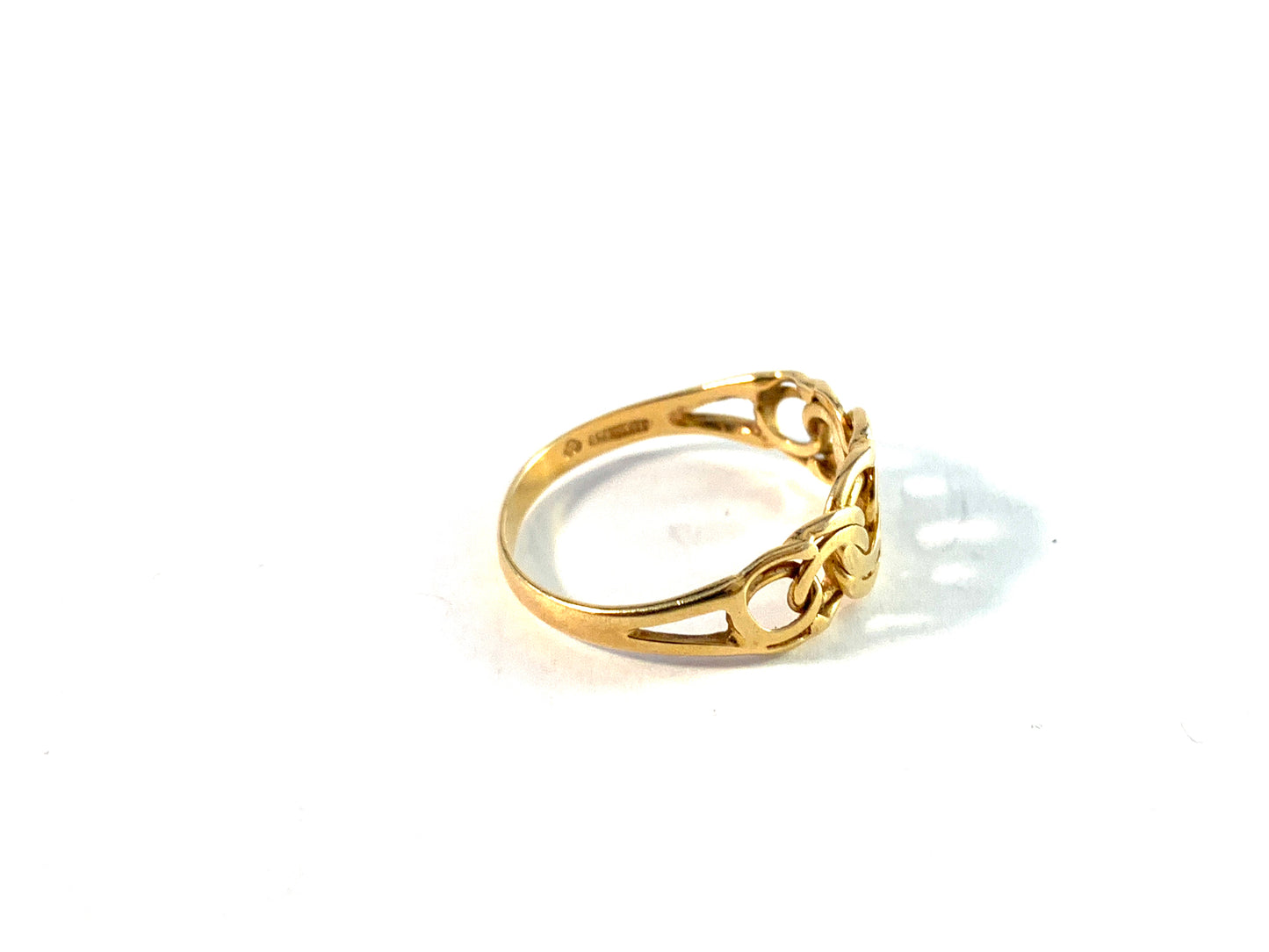 Sweden, 1960-70s. Vintage 18k Gold Bismarck Ring.