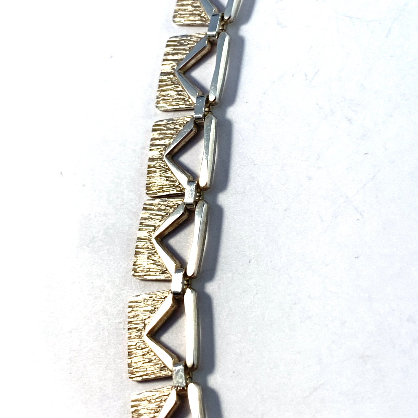 Vintage Mid Century Sterling Silver Necklace.