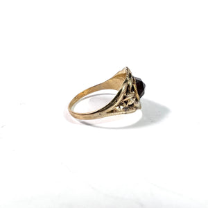 Sweden c 1850. Antique Victorian 18k Gold Garnet Ring.