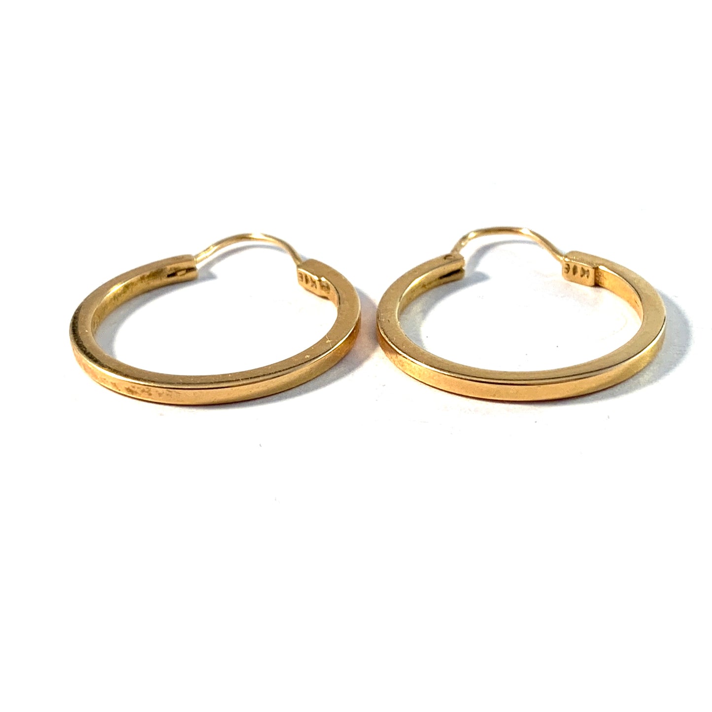 Swedish Import 1960s. Vintage 18k Gold Earrings.