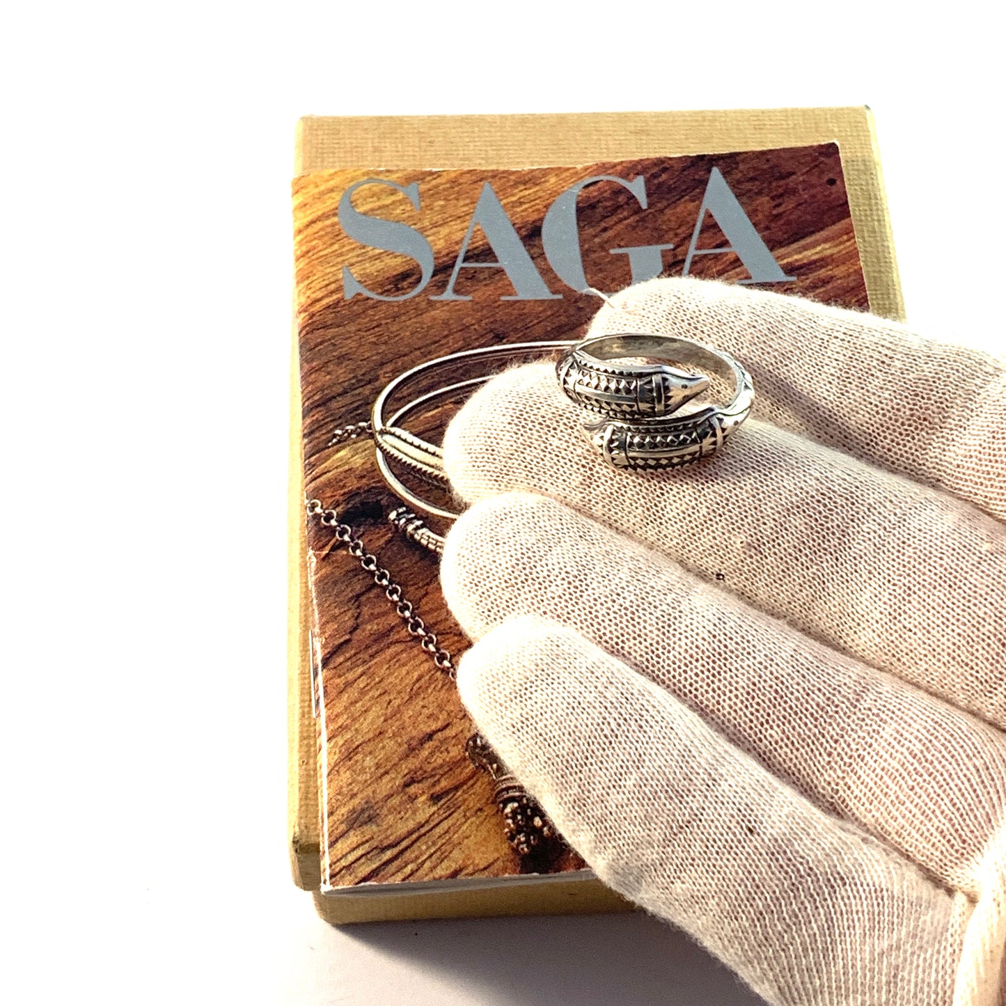 David Andersen, Norway 1960s Viking Saga Series Sterling Silver Ring. Box and Book.