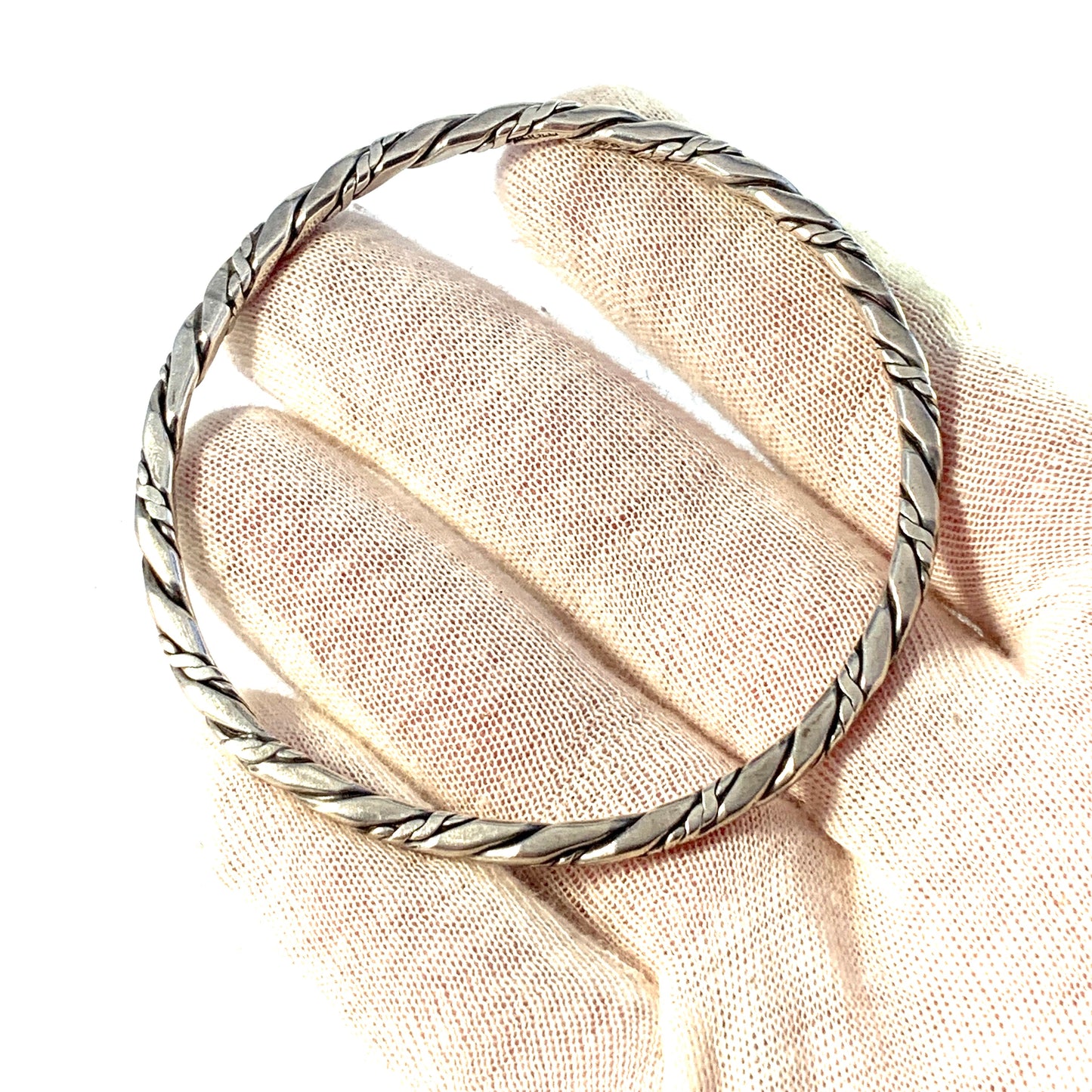 Kaplan, Sweden year 1955. Sterling Silver Bangle Bracelet.