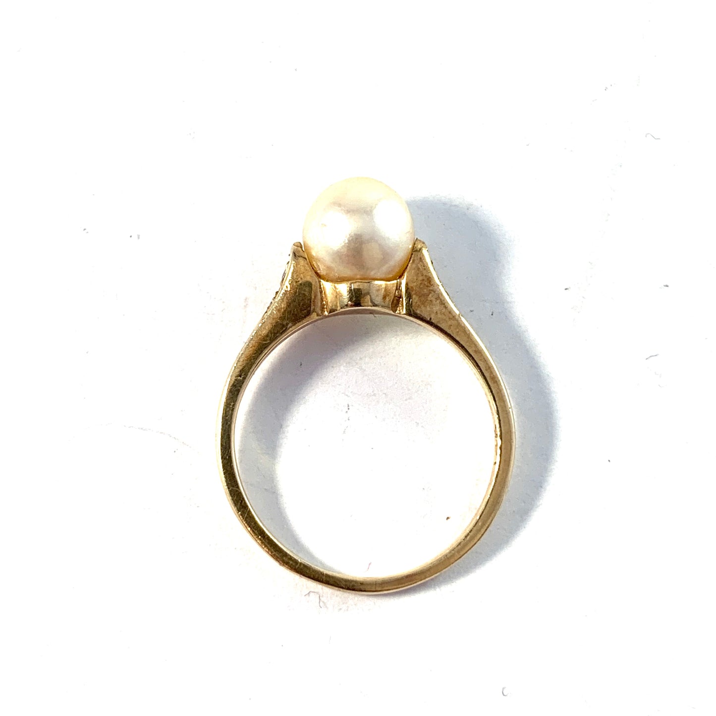 Vintage Mid Century 14k Gold Diamond Cultured Pearl Ring.