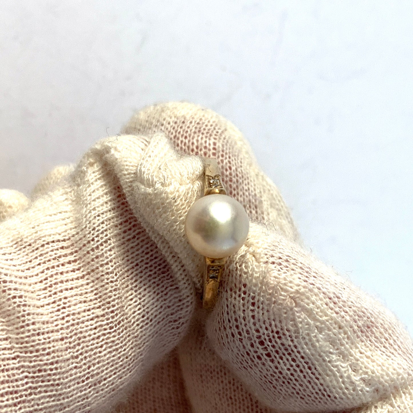 Vintage Mid Century 14k Gold Diamond Cultured Pearl Ring.