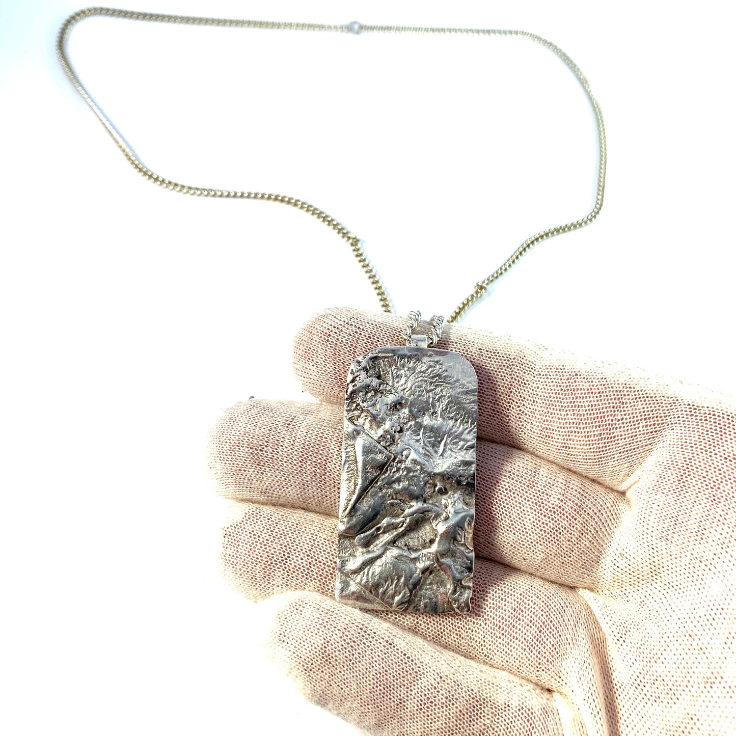 Uppsala, Sweden Vintage Sterling Silver Pendant Necklace.