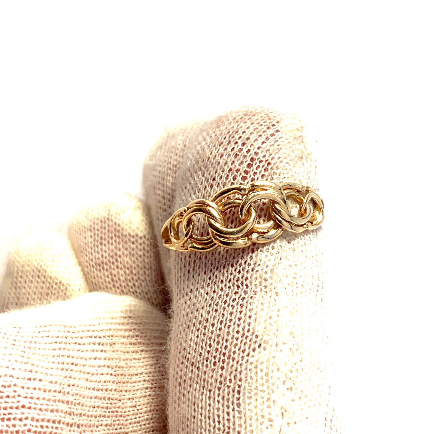 Nils-Eric Södermark, Sweden c 1960s. 18k Gold Bismarck Ring.