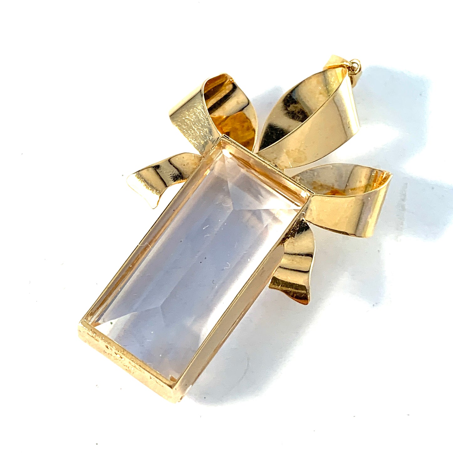 Atelje Stigbert, Sweden 1945. Large 18k Gold Rock Crystal Pendant. 14.2gram