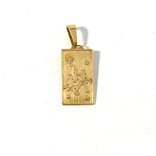 Vicenza, Italy, Vintage 18k Gold Zodiac Gemini Pendant.