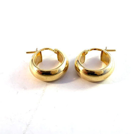 Uno A Erre, Arezzo Italy. Vintage 18k Gold Earrings.