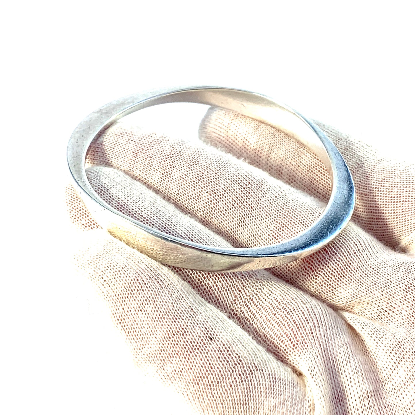 Olof Barve, Ibe Dahlquist, Sweden 1965. Sterling Silver Bangle Bracelet. Signed