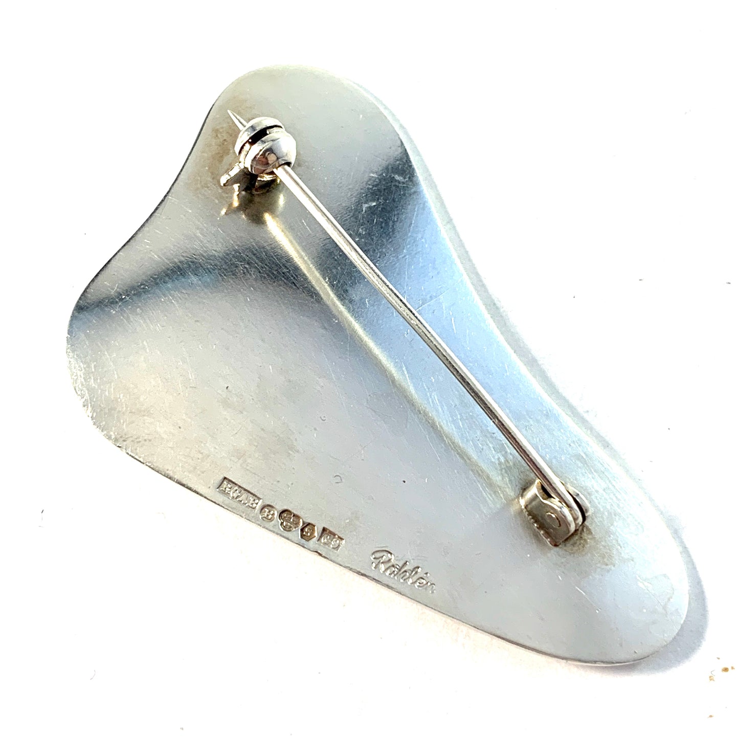 Rahlen, Sweden 1957. Mid Century Modern Sterling Silver Chalcedony Brooch. Signed.