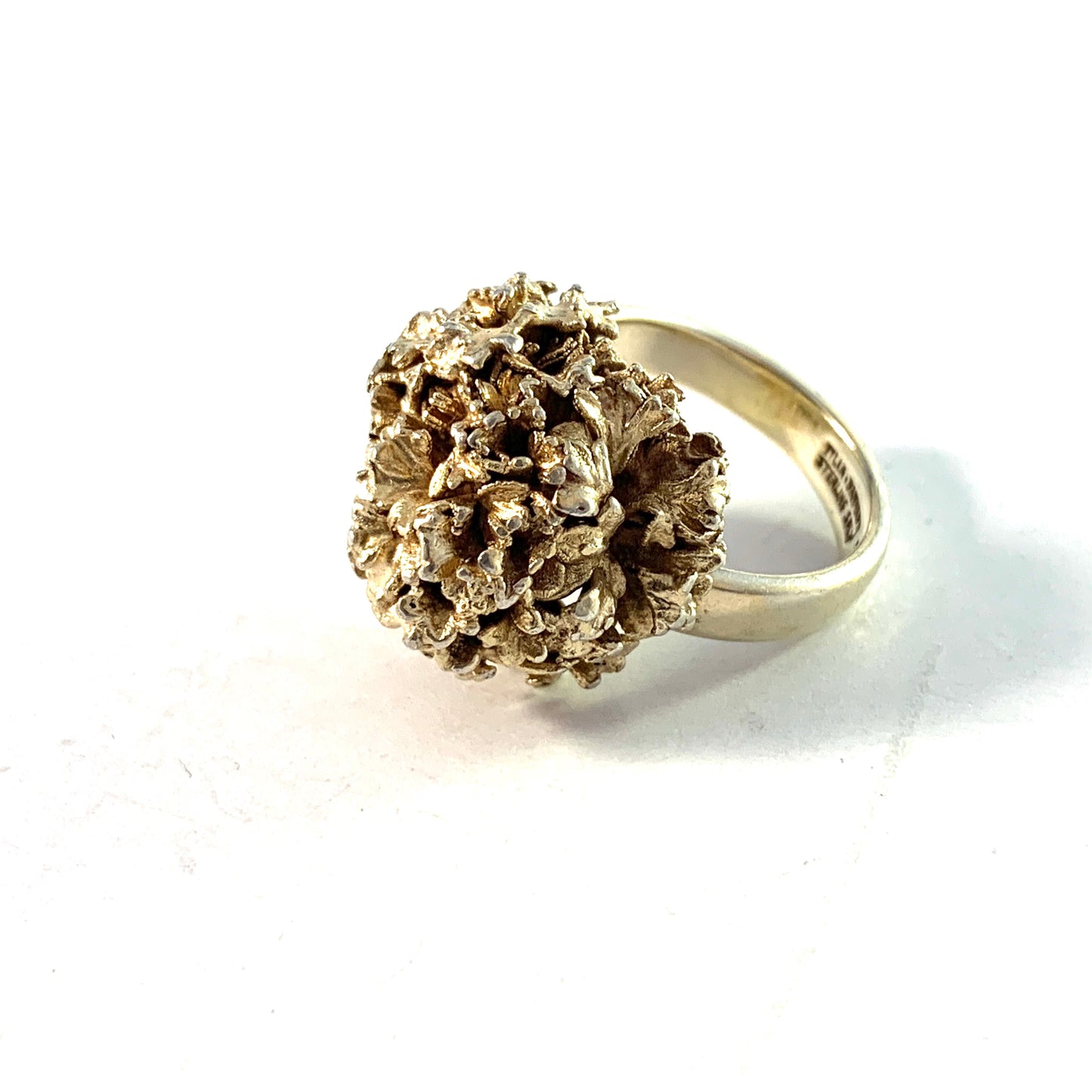 Flora Danica, Denmark 1963-74. Gilt Sterling Silver Adjustable Size Ring.