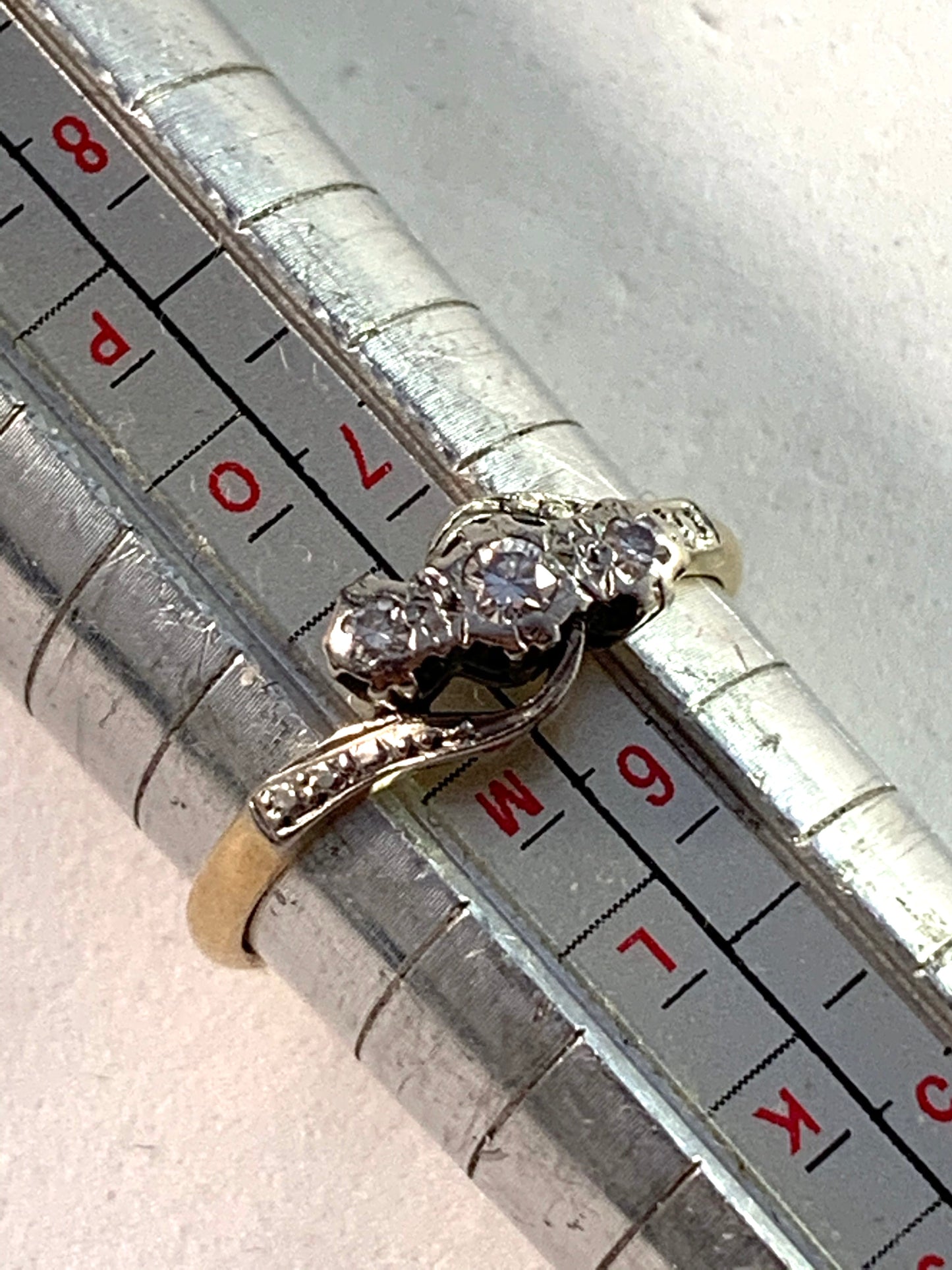 Art Nouveau c year 1900 18k Gold Platinum Diamond Ring.