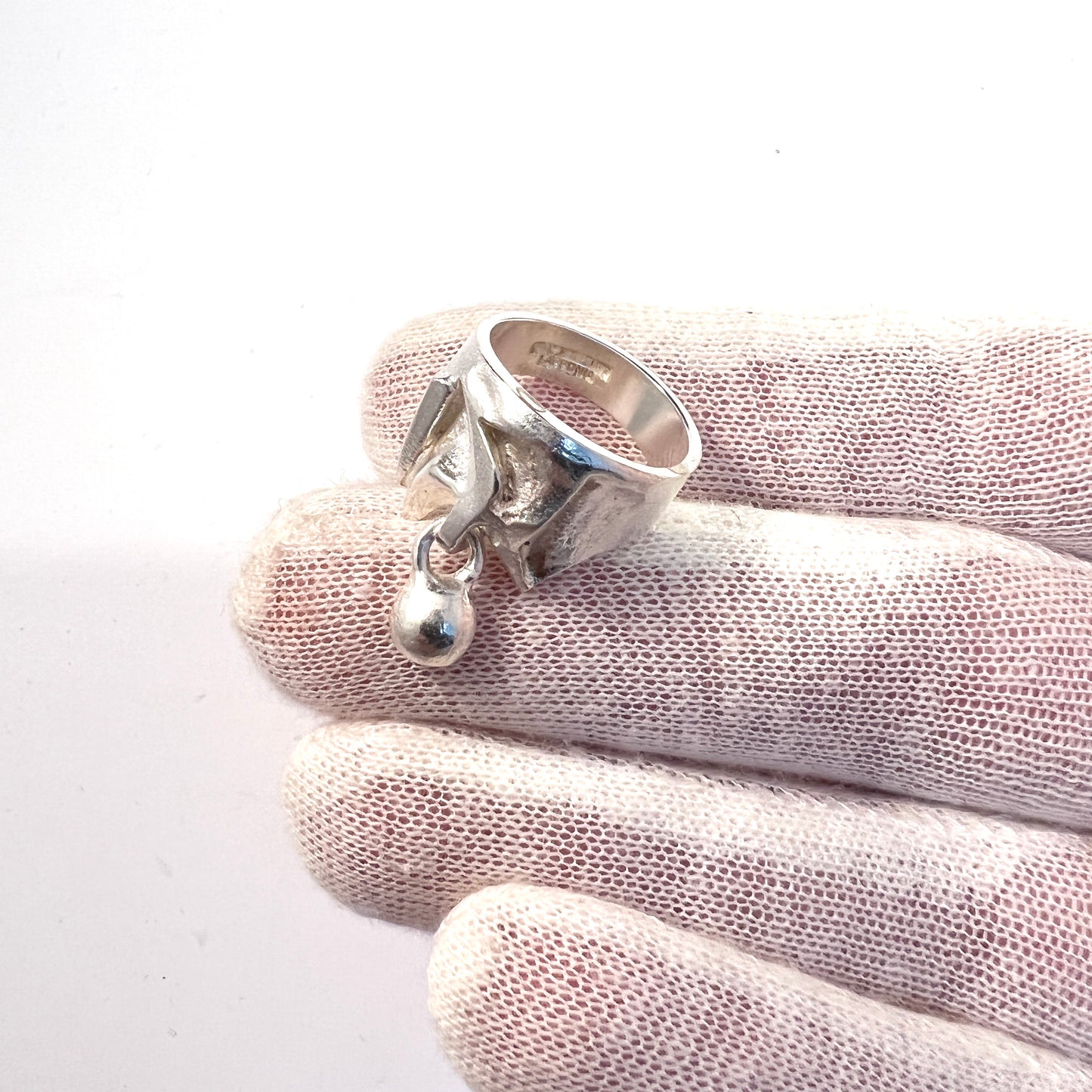 Bjorn Weckstrom for Lapponia Finland 1976. Sterling Ring Design Aries.