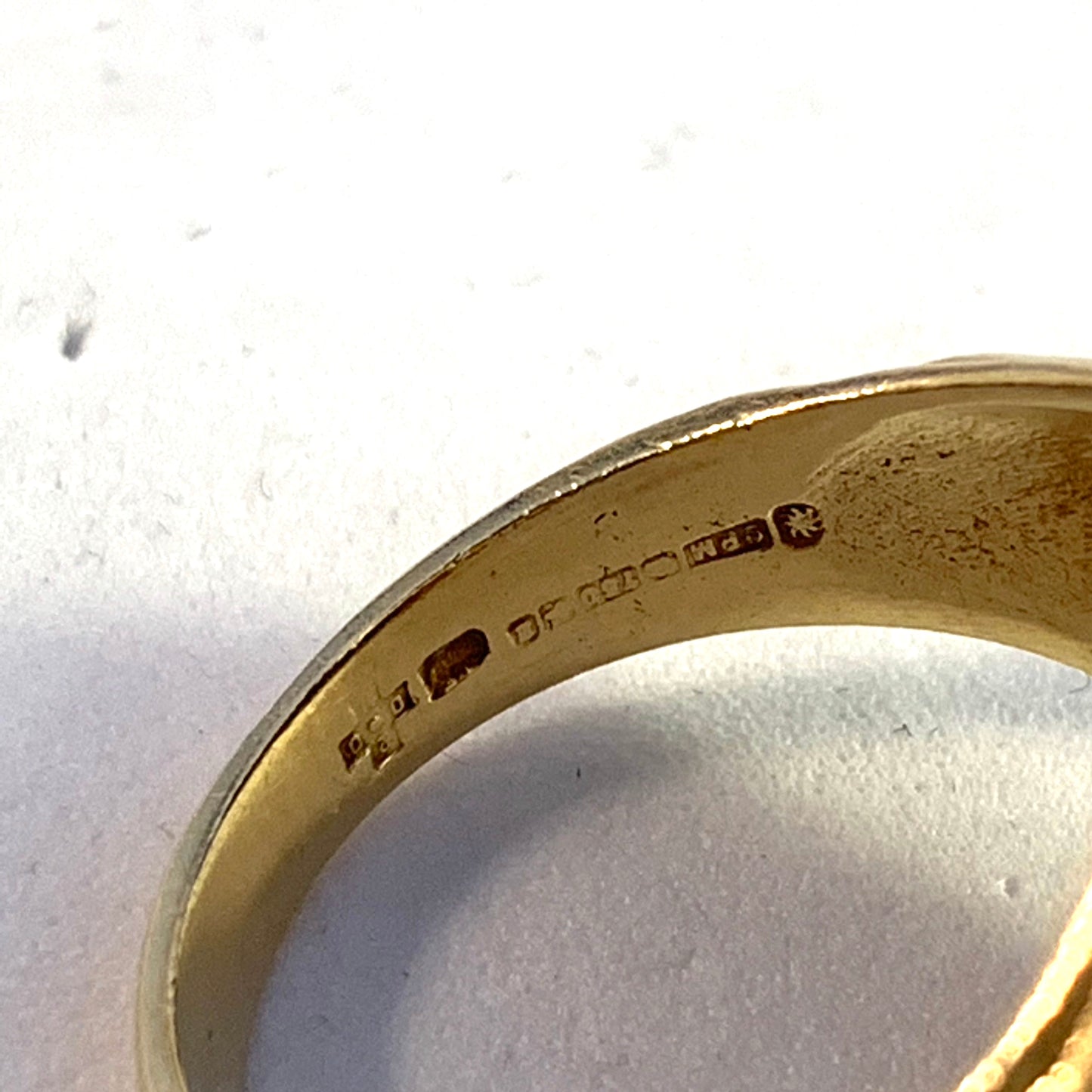 England Vintage 18k Gold Bloodstone Chunky Men's Signet Ring.