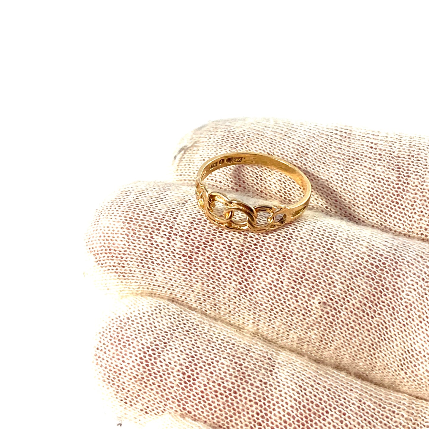 Svedboms, Sweden 1960s. Vintage 18k Gold Bismarck Ring.