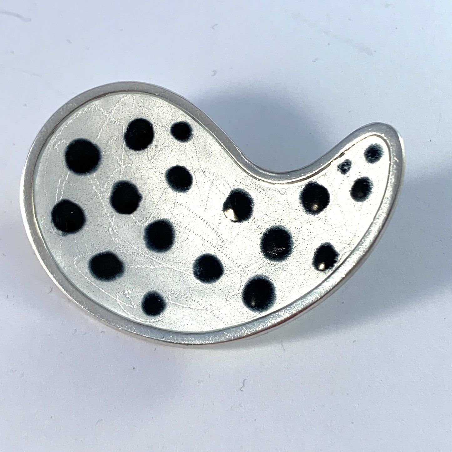 Knut A. Rasmussen, Norway 1960s. Sterling Silver Enamel Brooch.