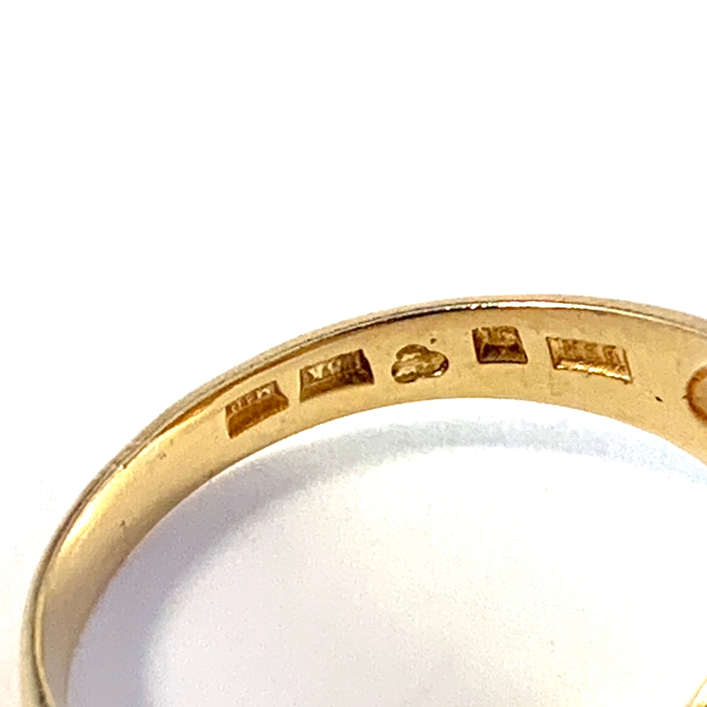 Bengt Hallberg, Sweden. Vintage 18k Gold Diamond Ring.