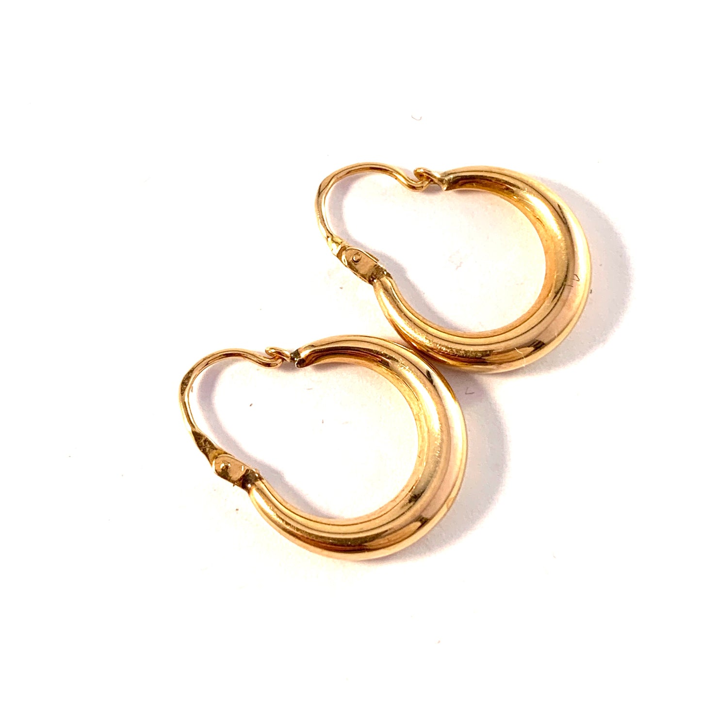 Sweden Vintage Mid Century 18k Gold Earrings.