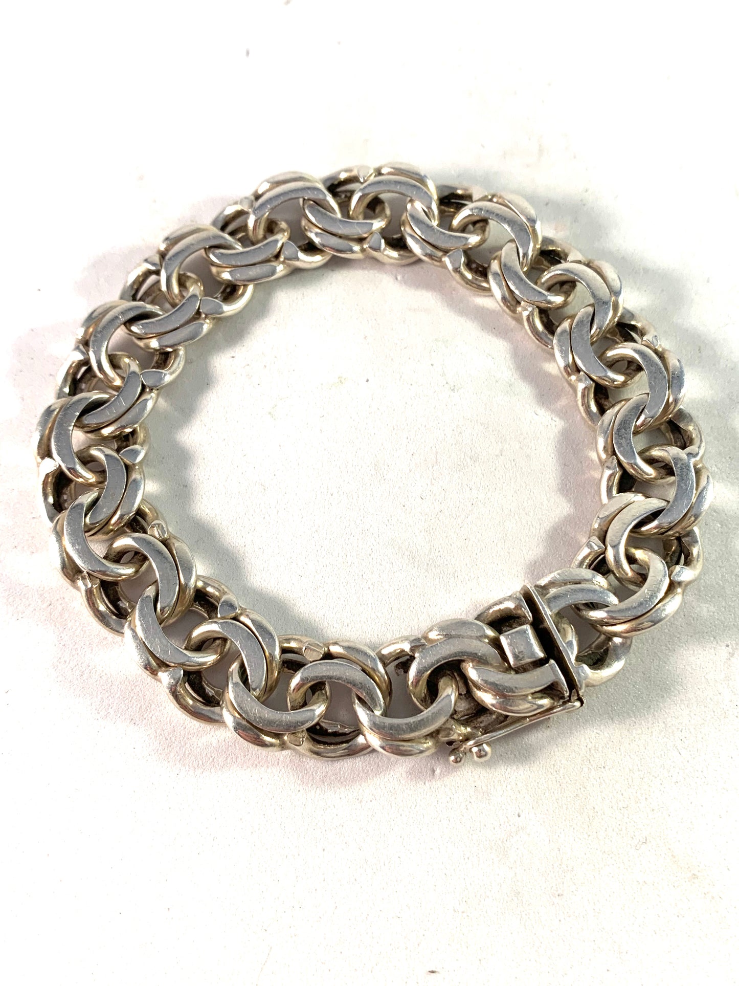 Victor Janson, Sweden 1966 Vintage Sterling Silver Bismark Unisex Bracelet. 1.79oz