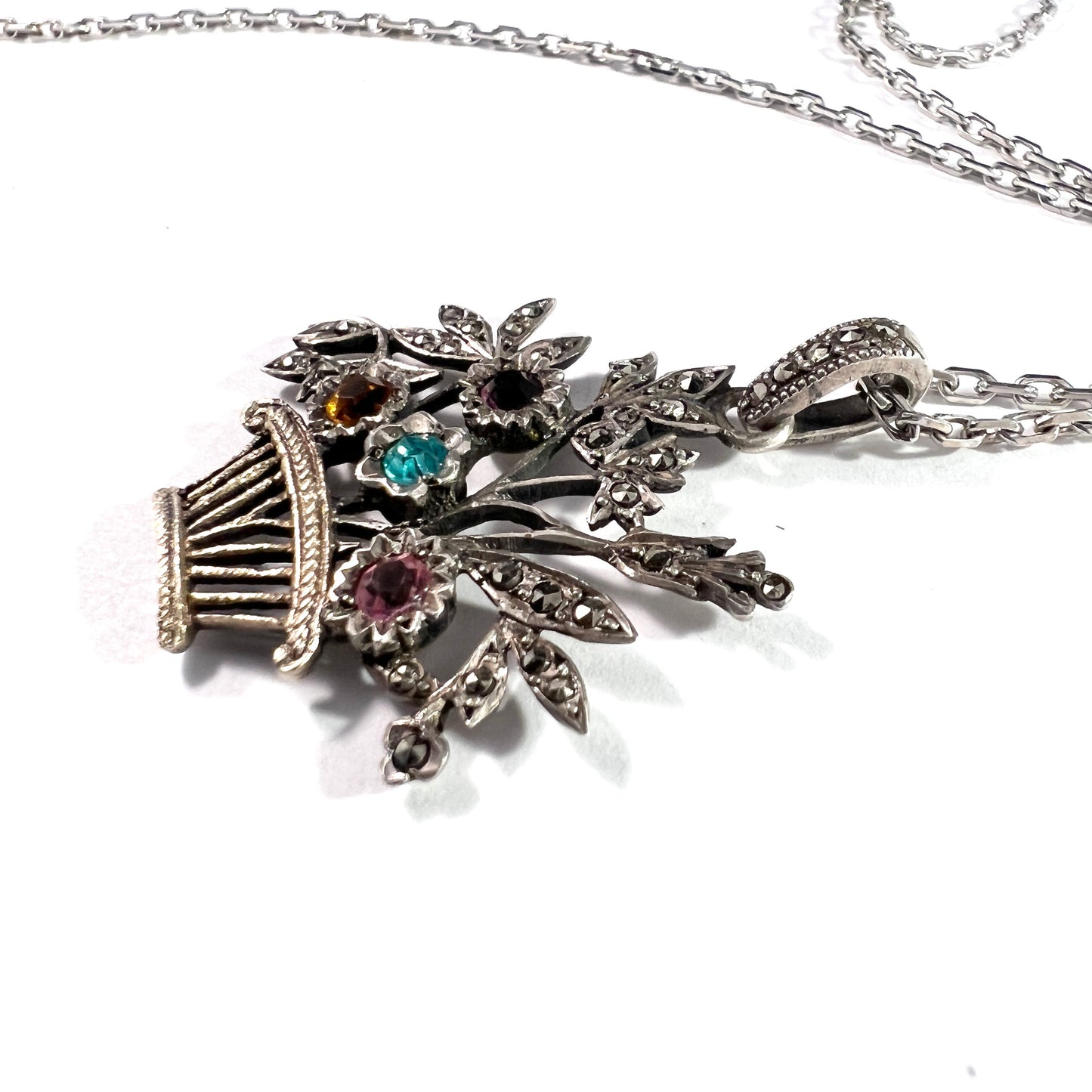 France c 1910. Antique Edwardian Silver Coloured Paste Flower Basket Pendant Necklace.