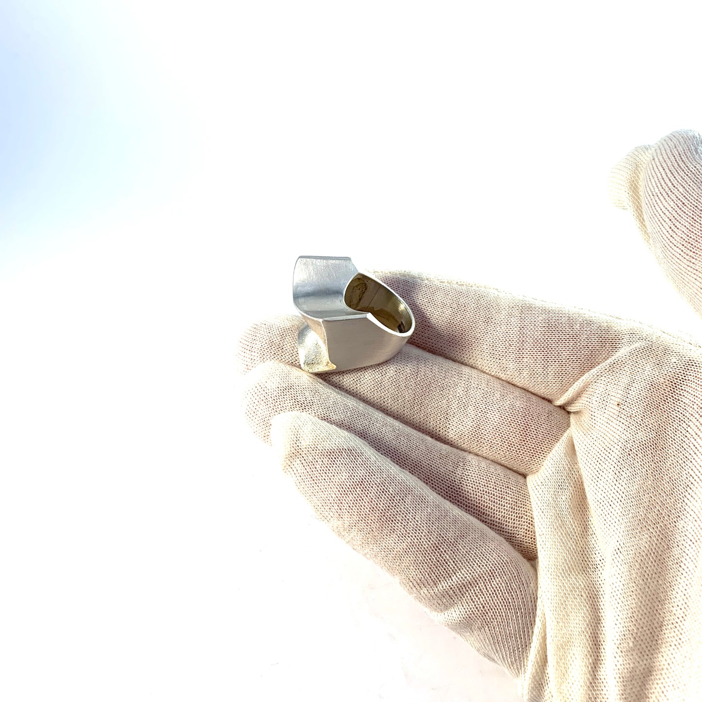 Bjorn Weckstrom for Lapponia, Finland 1975. Bold Sterling Silver Ring. Design: Carina