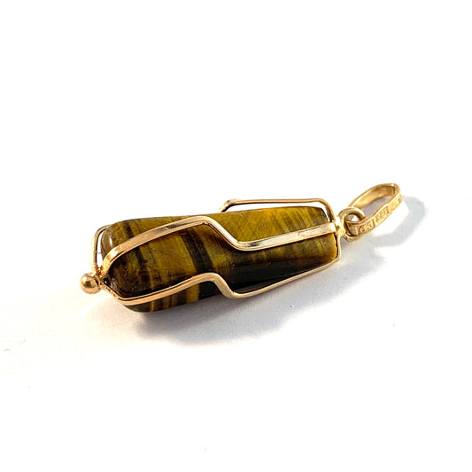 Umeå, Sweden year 1953. Vintage 18k Gold Tiger Eye Pendant.