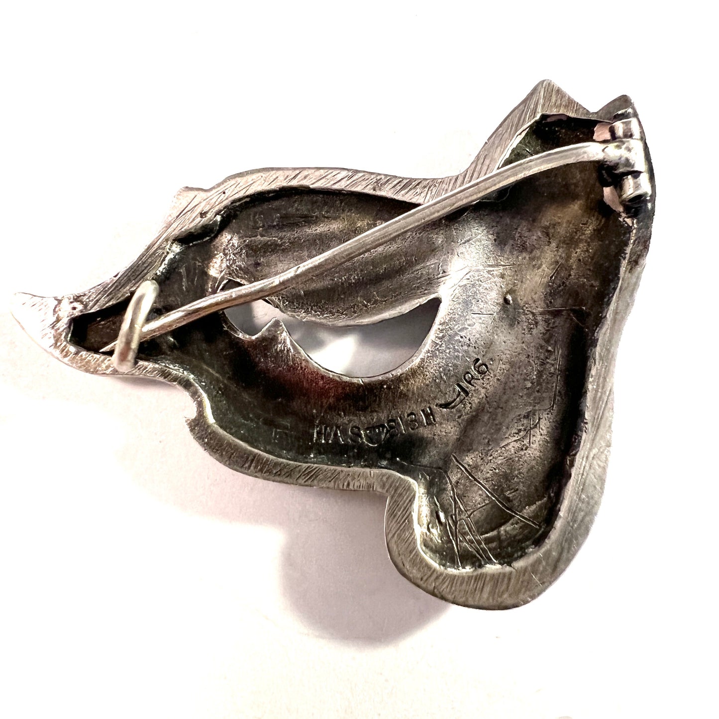 Kultajalostamo Oy, Finland 1946. Vintage Solid Silver Fish Brooch.