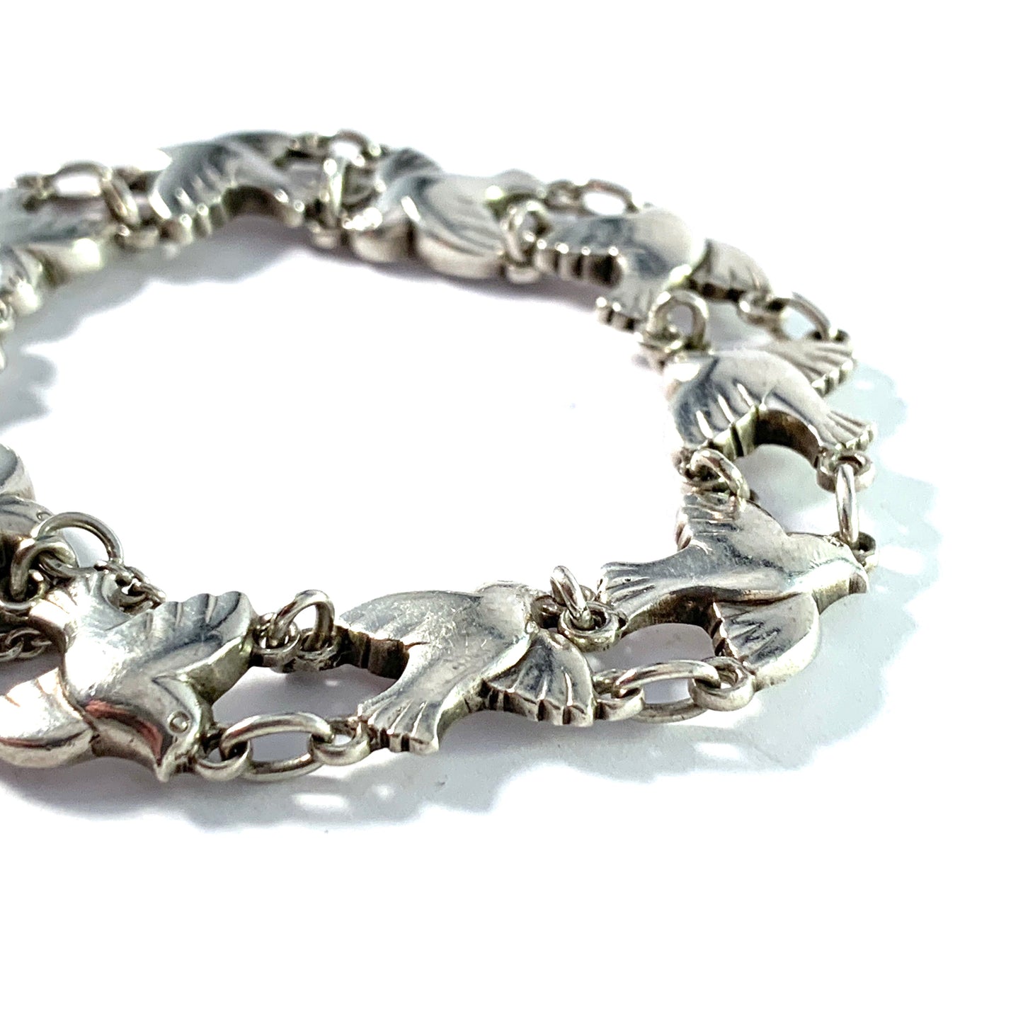 Emil Snedker, Copenhagen 1918-37. Sterling Silver Peace Dove Bracelet. Design 52