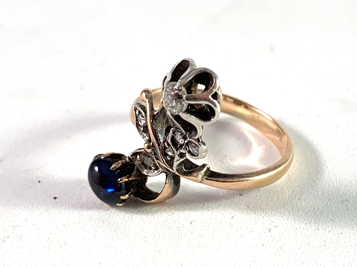 Russia, Soviet Era Mid Century 14k Gold Diamond Synthetic Sapphire Ring.