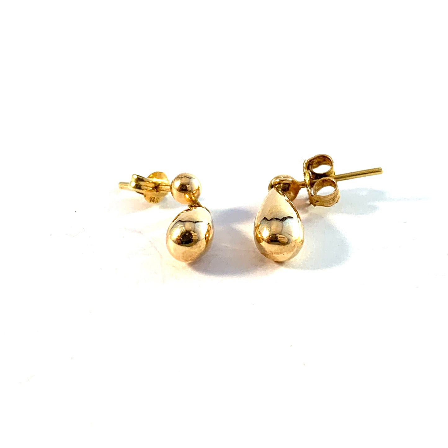 Sweden Vintage Mid Century 18k Gold Drop Earrings.