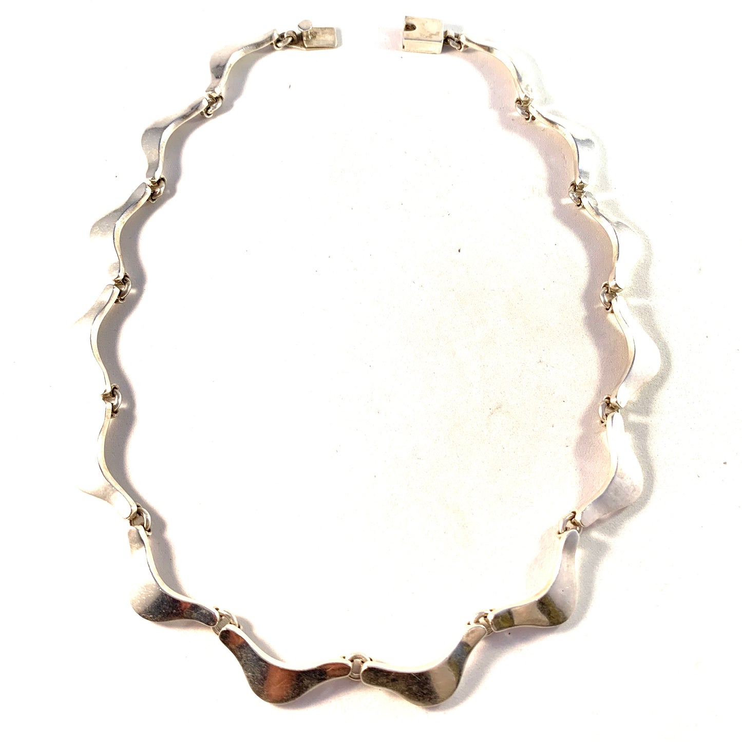 Taxco Mexico Vintage Sterling Silver Chunky Necklace.